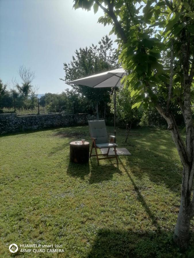 Kalista Villa Jurdani Exterior photo